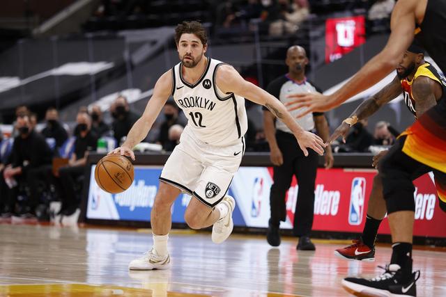 全场被动！中国三人女篮不敌加拿大 陈明伶5分