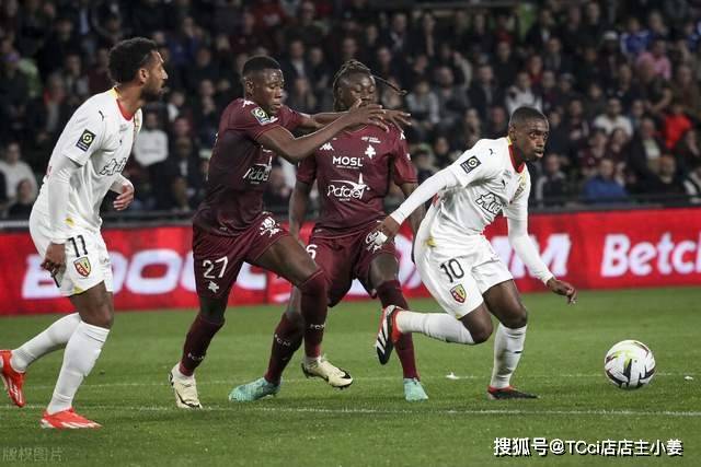 库里空砍31分约维奇20分 热火力克勇士止3连败