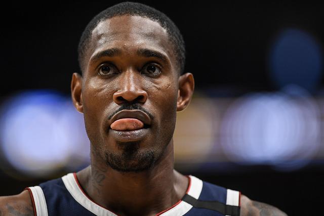 曼联新帅救火首战磕曼城 遭数据看衰平局都难